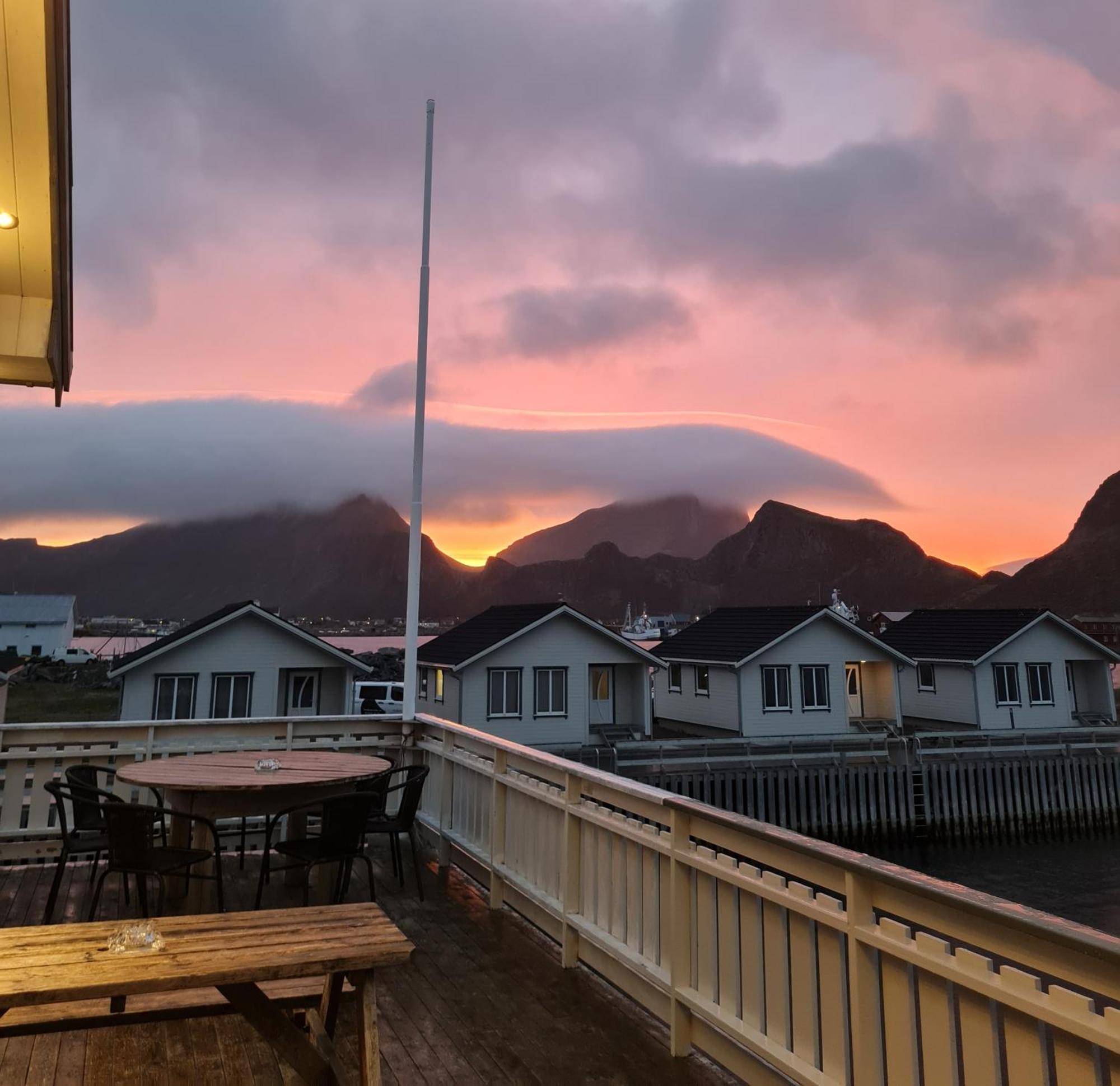 Lofoten Vaeroy Bryggehotell As Exterior foto
